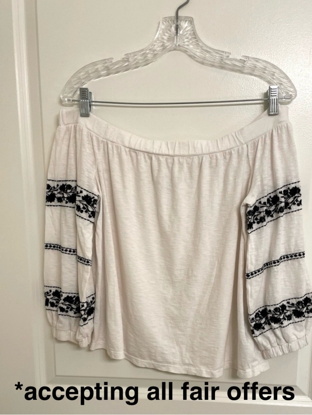 AE Off the Shoulder Top